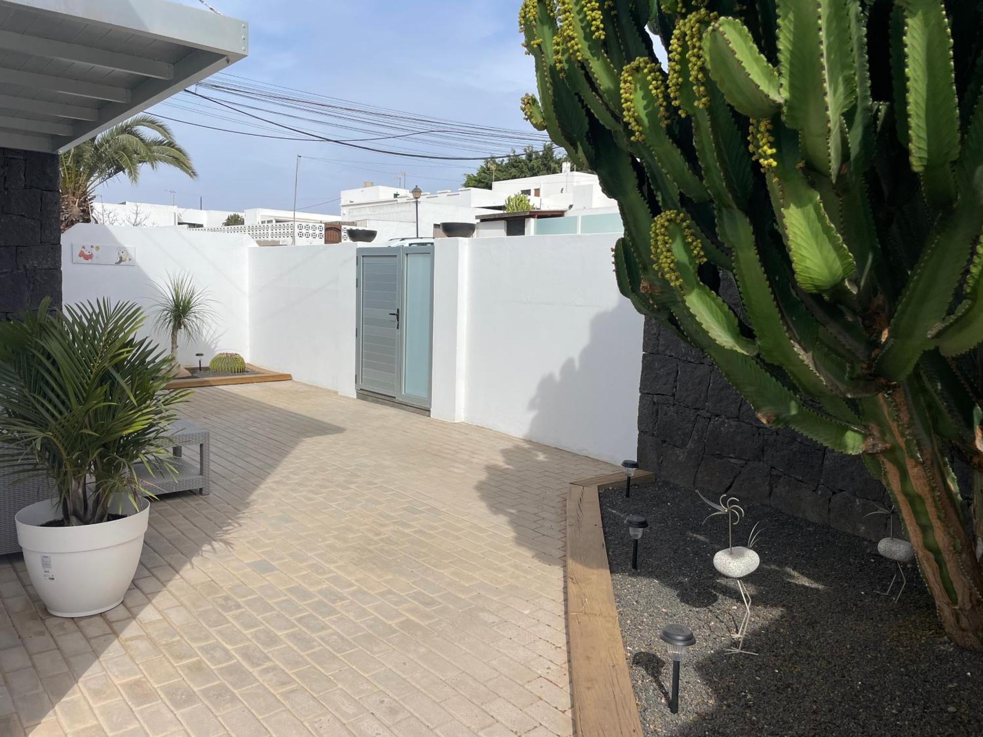 Villa Grey By Vulcano Homes Tahiche Exterior photo
